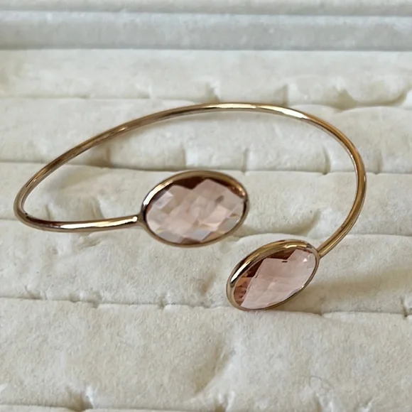 Vintage Neiman Marcus crystal and cuff bracelet - Picture 1 of 3